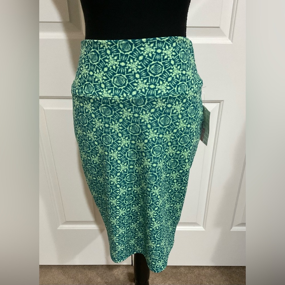 LuLaRoe S Teal and Lime Patterned Cassie Skirt